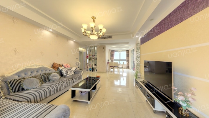 绿地一期二手房实景图