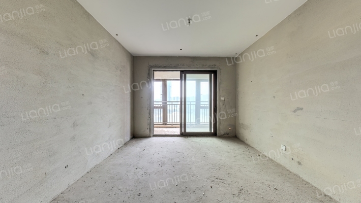 龙光玖龙府二手房实景图