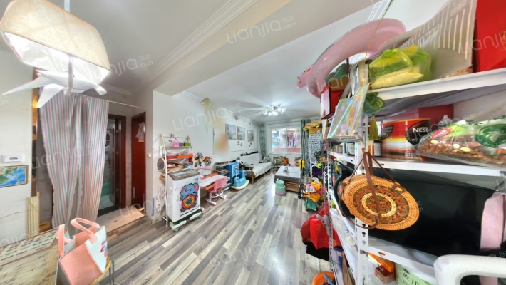 贝森兴苑二手房实景图