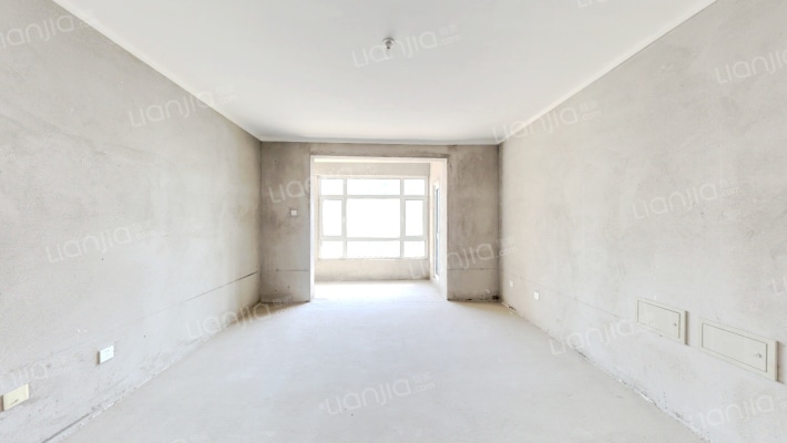 三田雍泓青海城二手房实景图