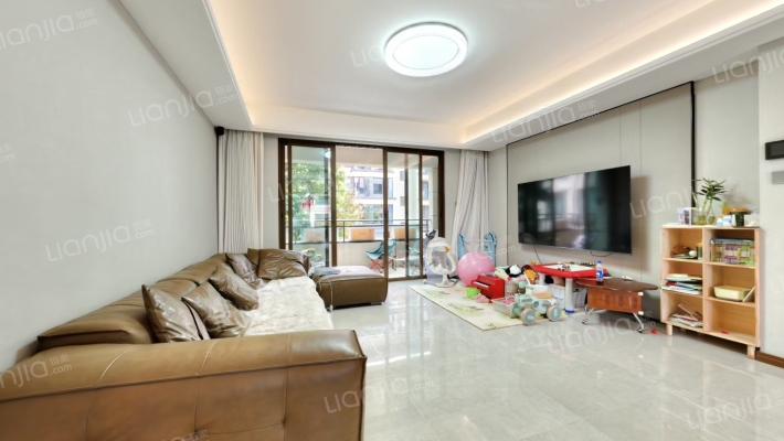 合能铂悦华庭二手房实景图