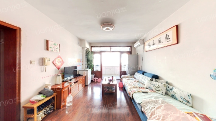 天都花园二手房实景图