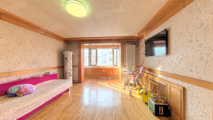 金向山花园二手房实景图