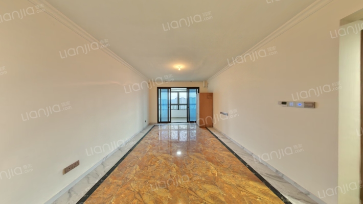 碧桂园翡翠台二手房实景图