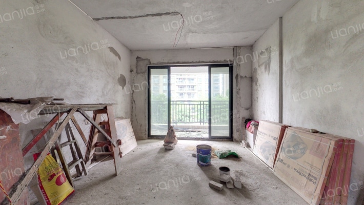 俊怡云山御居二手房实景图