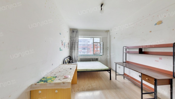 临河家园二手房实景图