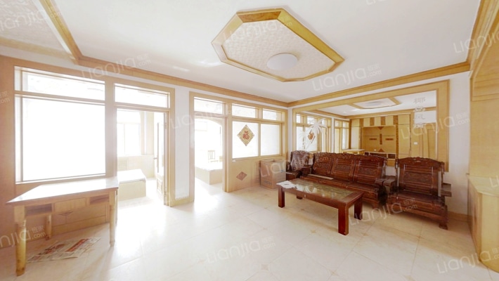 实验中学家属楼二手房实景图