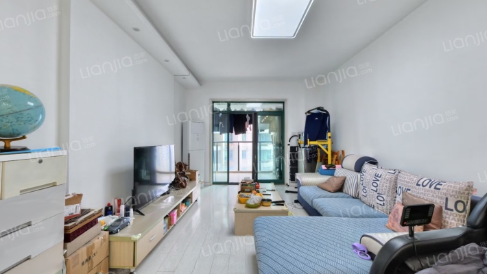 银海雅苑二手房实景图