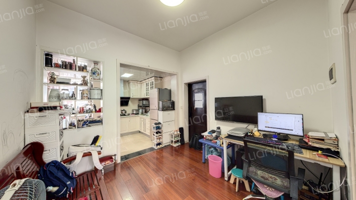 商储宿舍南经营区二手房实景图