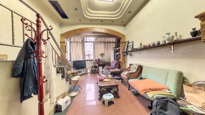 龙王庙正街122号二手房实景图