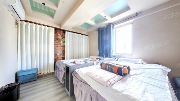 王府井百货二手房实景图