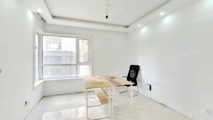 逸水湾二手房实景图