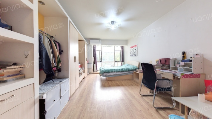 五月华庭二手房实景图