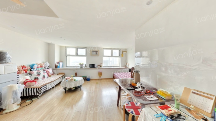 卓越宾果公寓二手房实景图