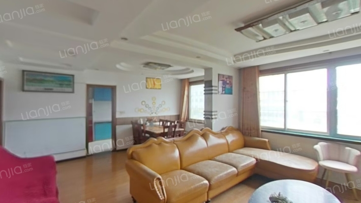 三台河一组二手房实景图