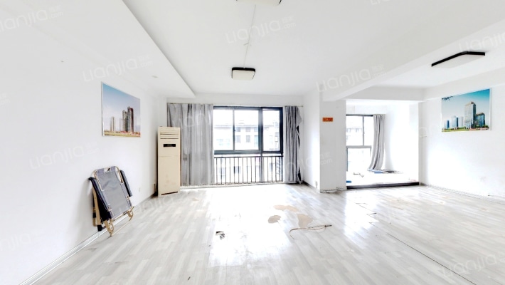 海润滨江花园A区二手房实景图