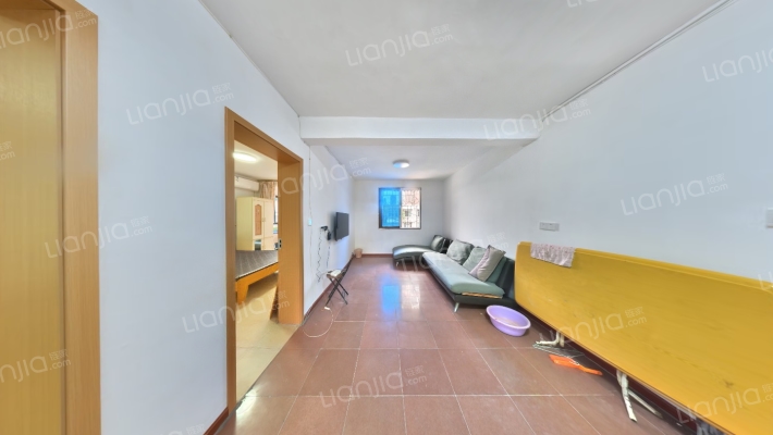 金琴路164号二手房实景图