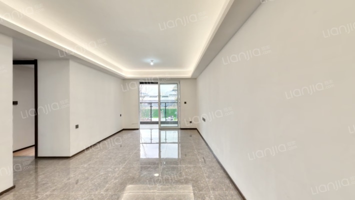 万科·观湖二手房实景图