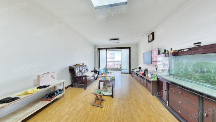 晨报公寓二手房实景图