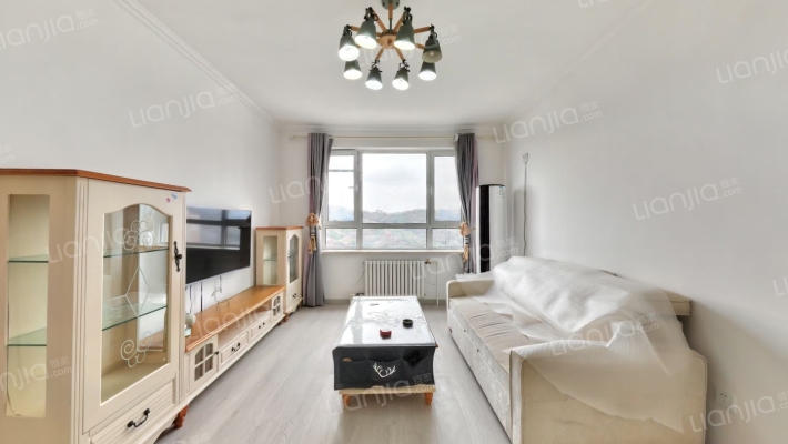 翡翠春城二手房实景图