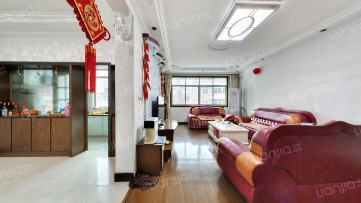 丹青苑B区二手房实景图