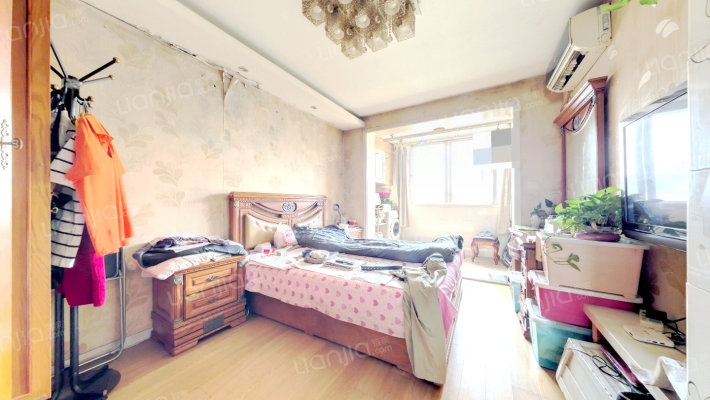 共和新路4555弄二手房实景图