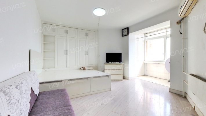 沙子口路72号二手房实景图