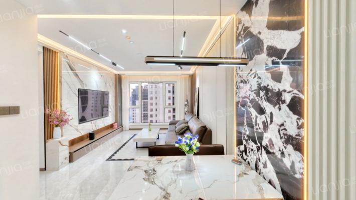 吾悦华府B1二手房实景图