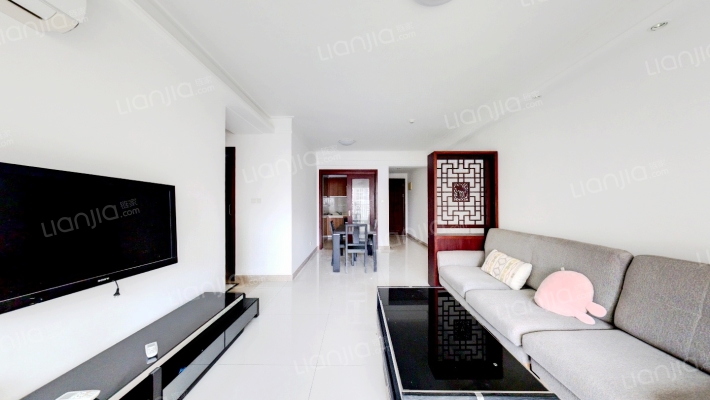 保利香槟国际花园二手房实景图