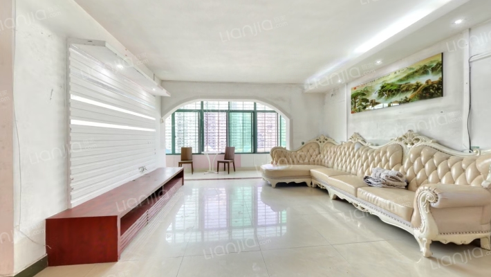 龙腾大厦二手房实景图