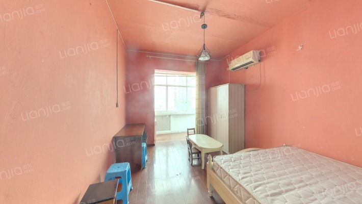 交机村二手房实景图