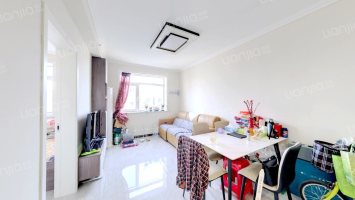 雷捷佳悦丽庭二手房实景图