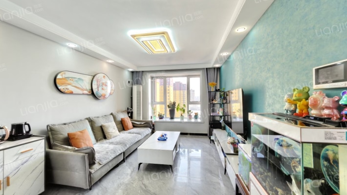 中建高街国际二手房实景图