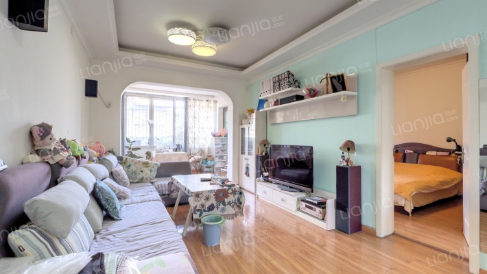 磨底河沿街9号二手房实景图