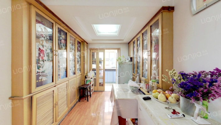 巨腾公寓二手房实景图