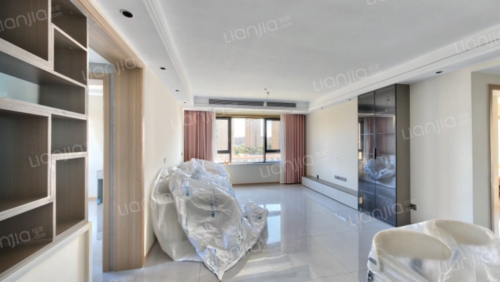 云河嘉苑二手房实景图