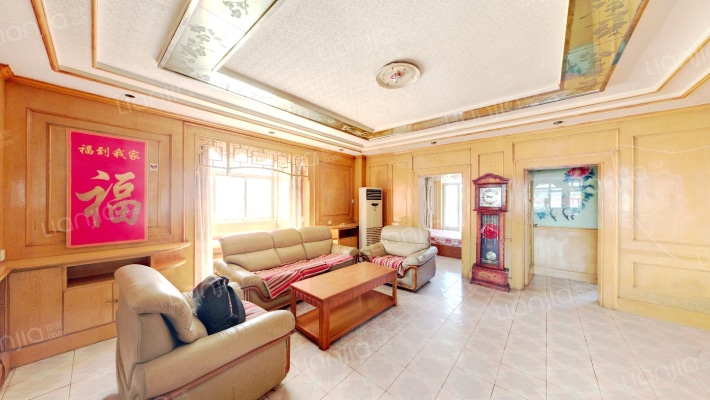 老县社小区二手房实景图