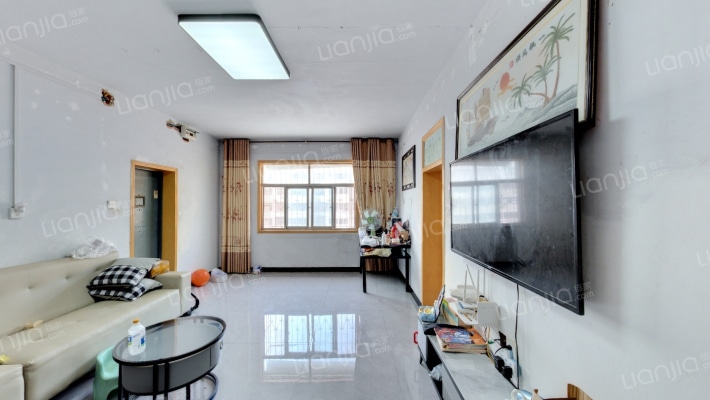 化轻小区二手房实景图