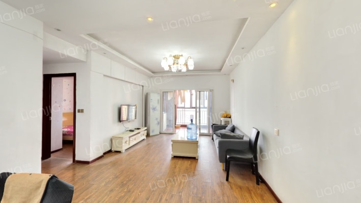 金科10年城西区二手房实景图