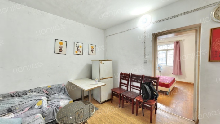 少年宫东路东一巷二手房实景图