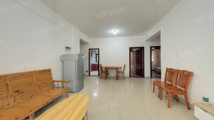 经开区教师公寓二手房实景图