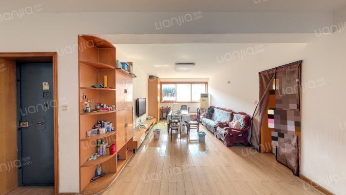 湖南中医学院梨子山宿舍楼二手房实景图