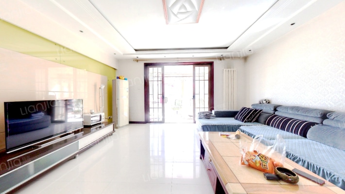 河畔明珠二手房实景图