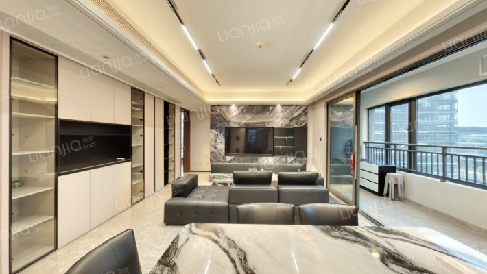 星遇光年府二手房实景图