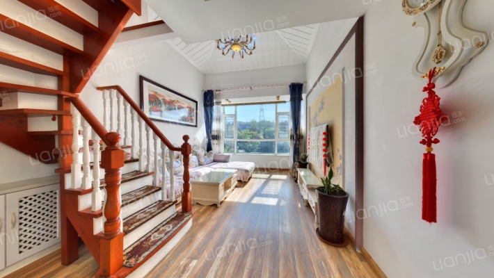 钰桥中央庭院二手房实景图