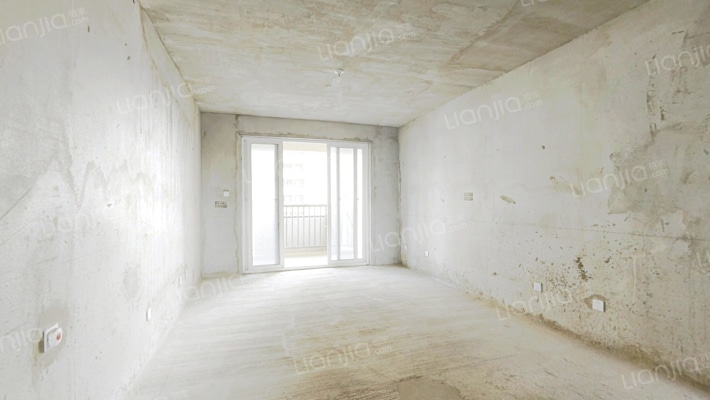 臻缘苑二手房实景图