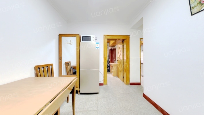 场门口小区二手房实景图