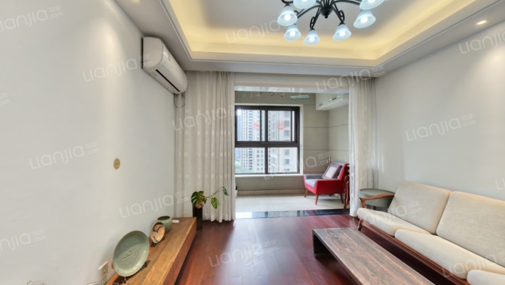 万科金辰之光二手房实景图