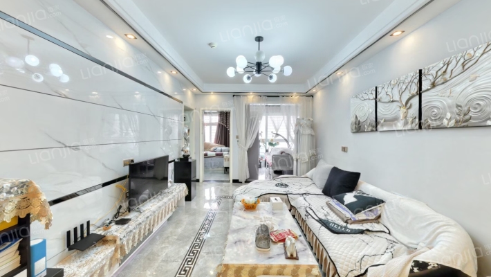 西班牙小镇二期二手房实景图