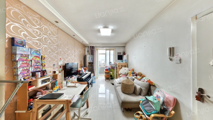 泉江里二手房实景图